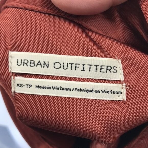 Urban Outfitters Terra Cotta Short Sleeve Button up Size XS - Picture 3 of 9